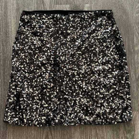 ASOS DESIGN Sequin Mini Skirt - Picture 3 of 5
